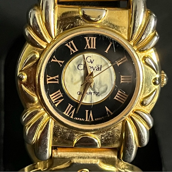 Vintage Ladies Cheval Gold Tone Bracelet Watch - Picture 13 of 16